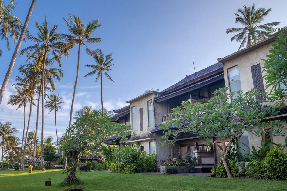 Candi Beach Resort and Spa