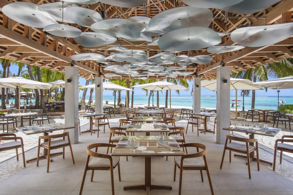 Paradis Beachcomber Golf Resort and Spa