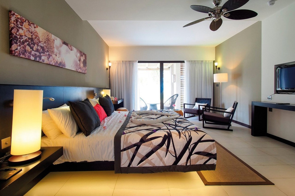 Crystals Beach Resort Belle Mare