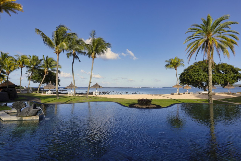 Shanti Maurice Resort & Spa