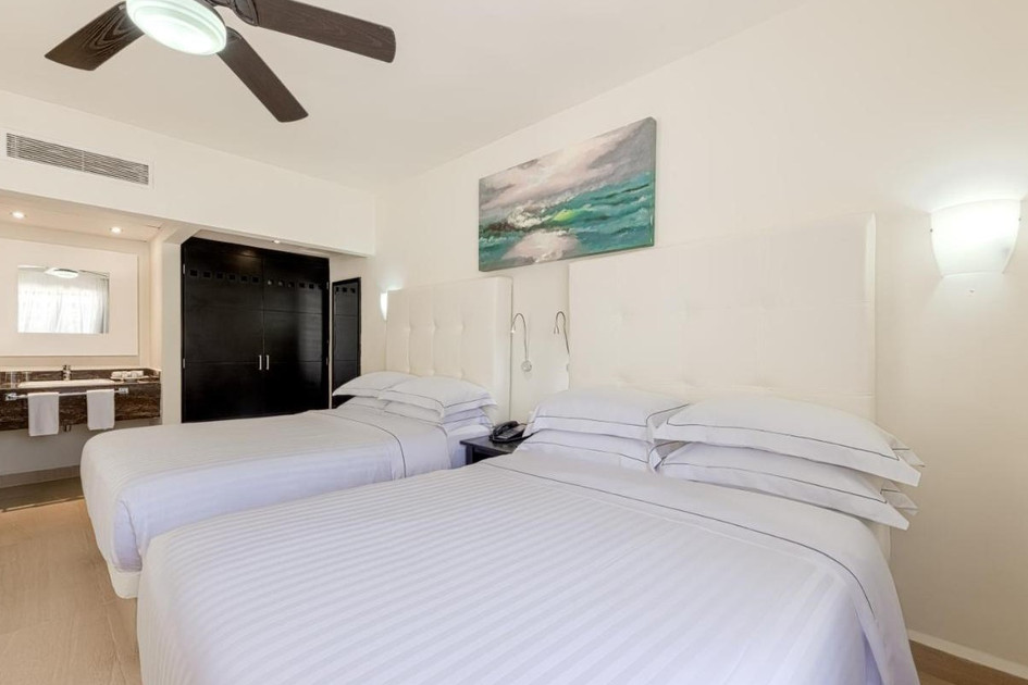 Allegro Playacar Resort