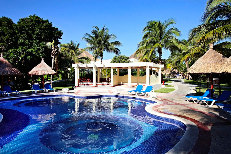 Bahia Principe Grand Coba