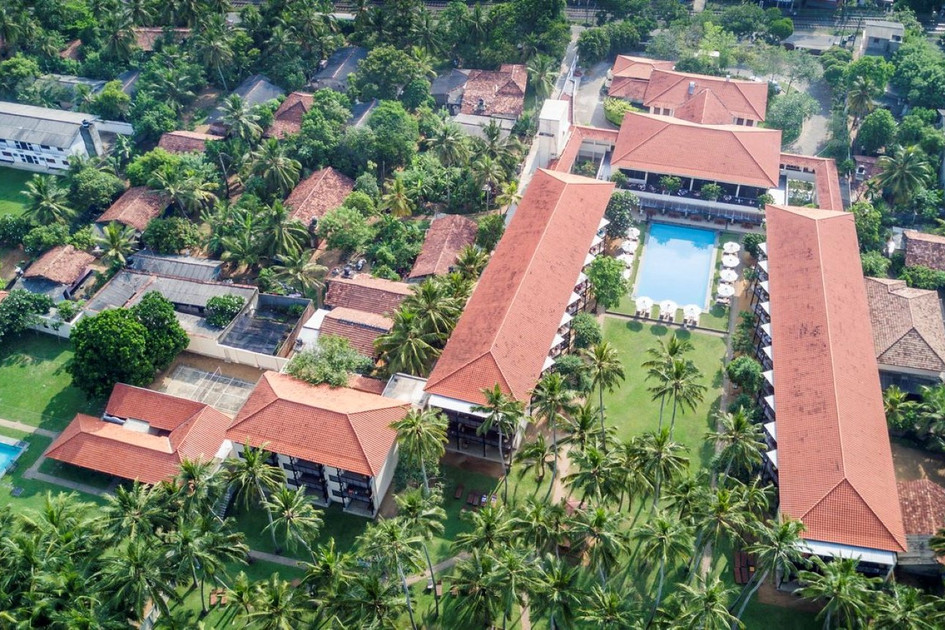 Mermaid Hotel and Club