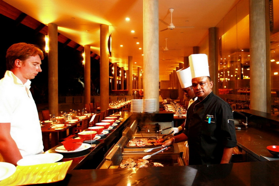 Hikka Tranz by Cinnamon