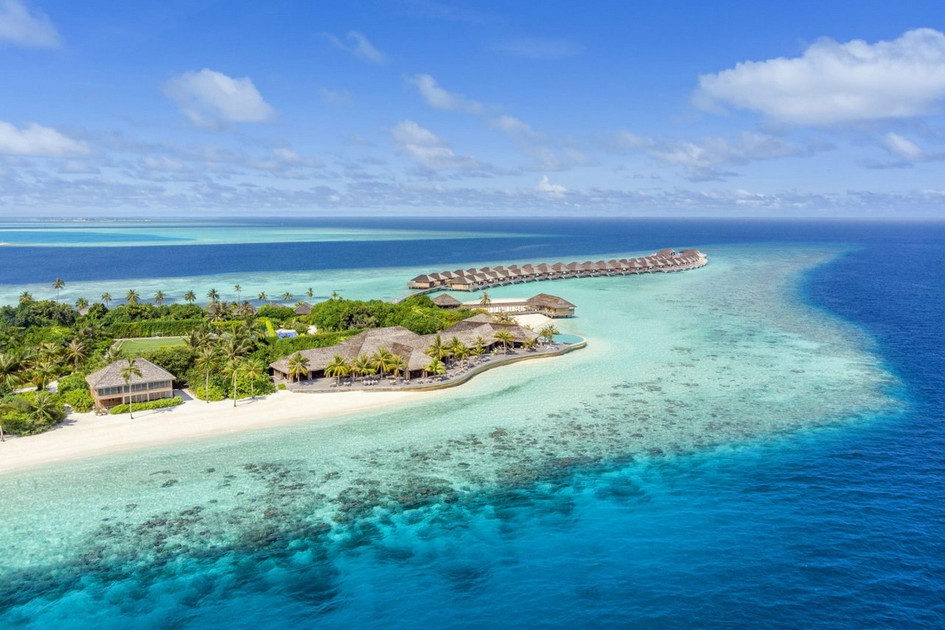 Hurawalhi Island Resort