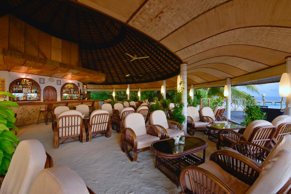 Angaga Island Resort