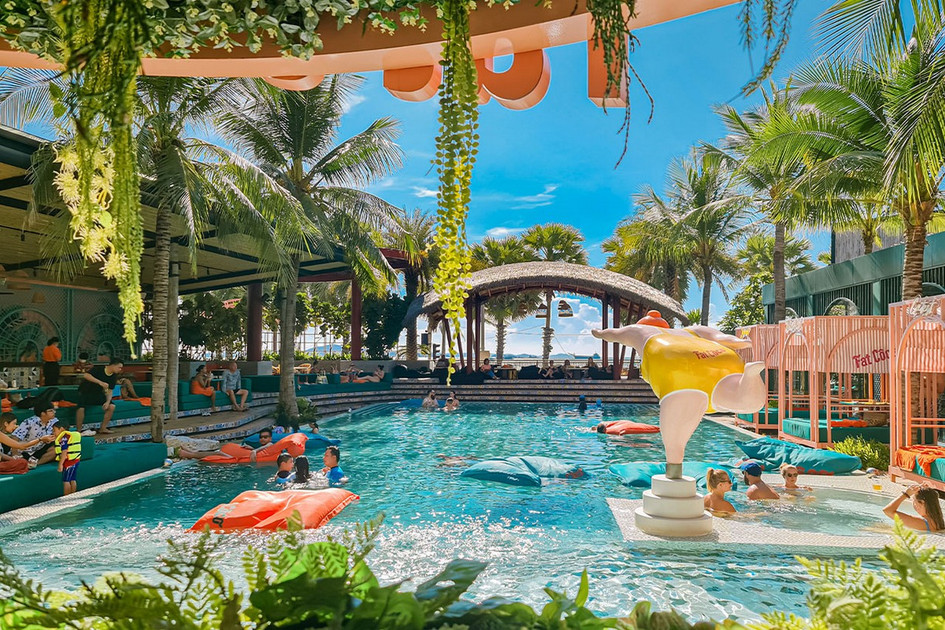 A-One The Royal Cruise Hotel