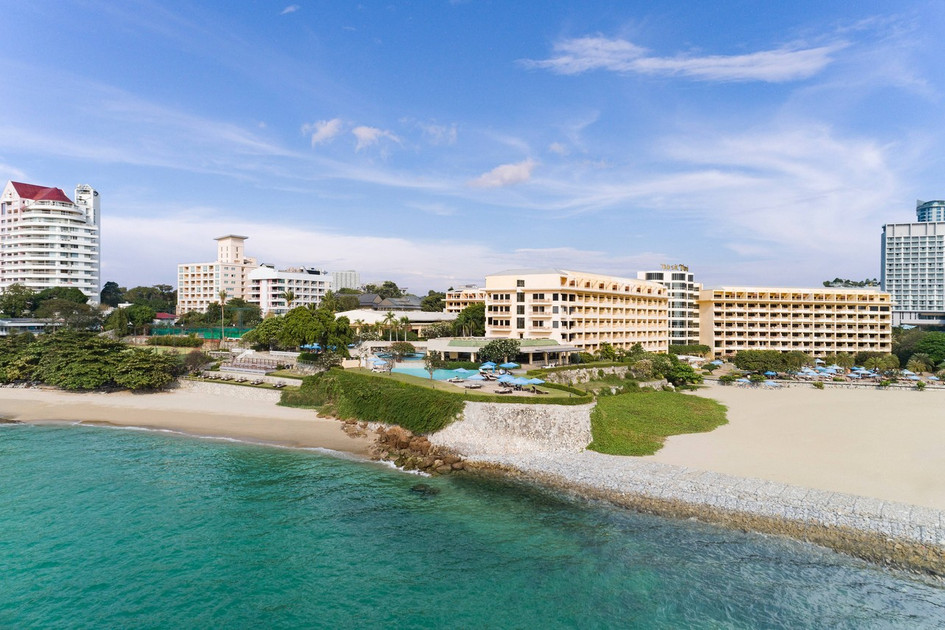 Dusit Thani Pattaya Resort