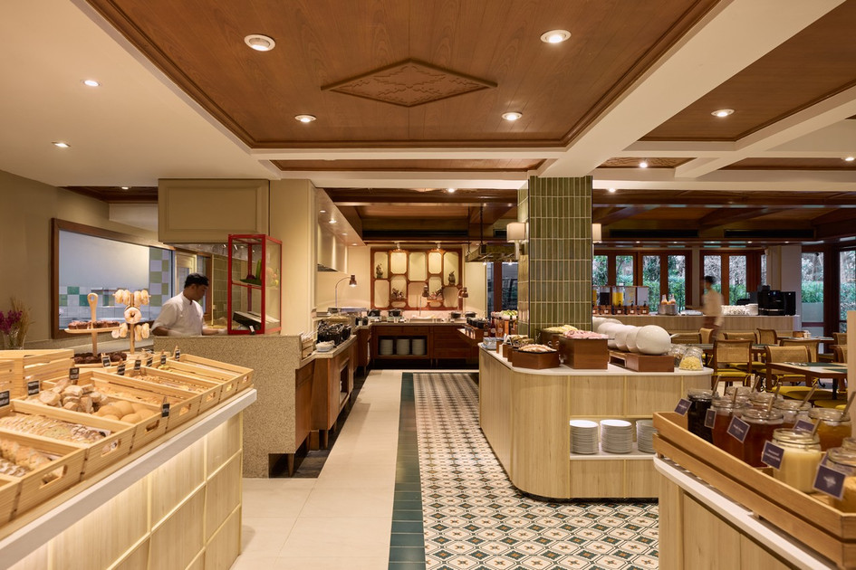 Dusit Thani Laguna Phuket Resort