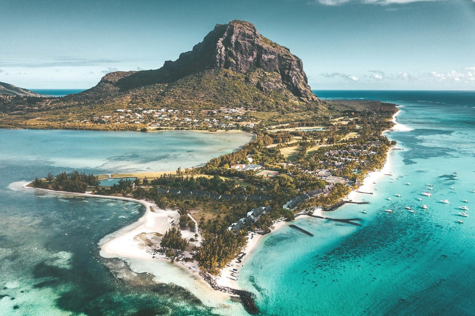 Paradis Beachcomber Golf Resort and Spa