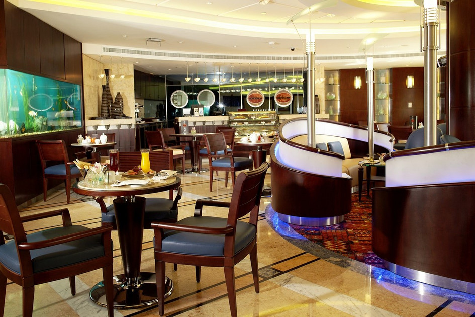 Swissôtel Al Murooj Dubai