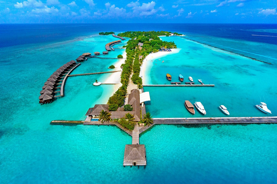 Sheraton Maldives Full Moon Resort and Spa