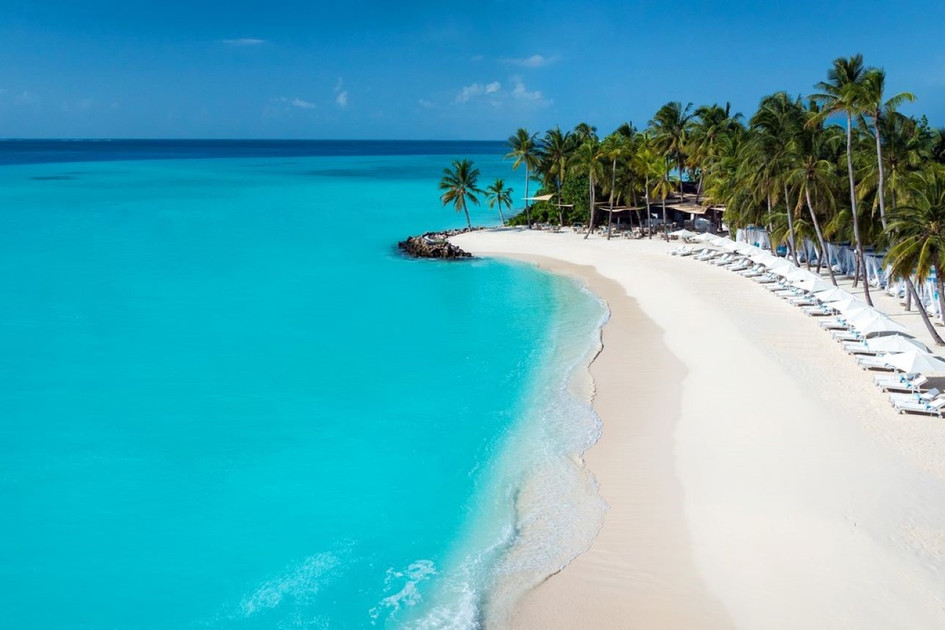 One and Only Reethi Rah