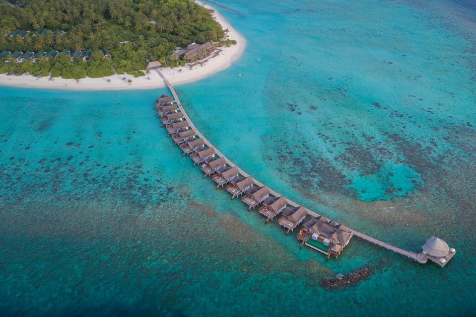 Furaveri Island Resort & Spa