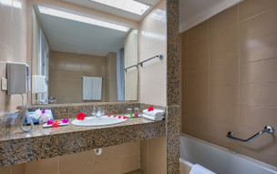 Playabachata Spa Resort