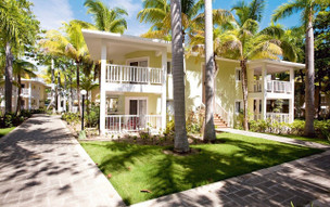 Playabachata Spa Resort