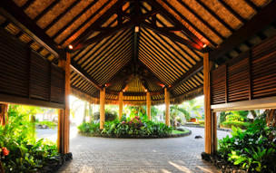 Intercontinental Bora Bora Le Moana Resort