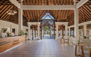 Paradis Beachcomber Golf Resort and Spa