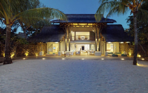 Paradis Beachcomber Golf Resort and Spa