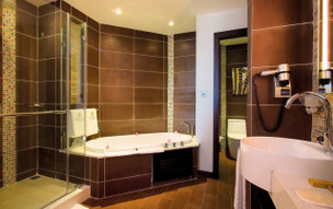 Crystals Beach Resort Belle Mare