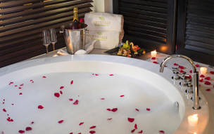 Crystals Beach Resort Belle Mare