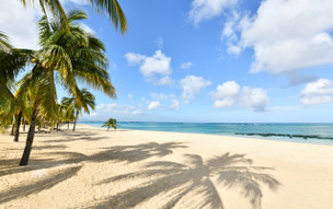 Victoria Beachcomber Resort and Spa