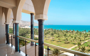 Al Bustan Palace, A Ritz Carlton Hotel