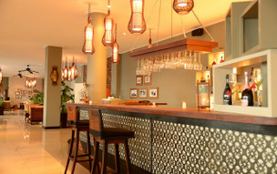 DoubleTree Resort & Spa by Hilton Seychelles - Allamanda