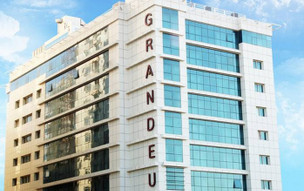 Grandeur Hotel