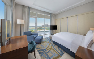 Double Tree by Hilton Dubai - Jumeirah Beach