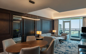 Le Méridien Mina Seyahi Beach Resort & Waterpark