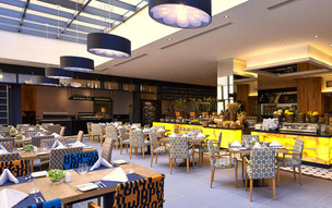 Mövenpick Hotel Jumeirah Food and B (8)