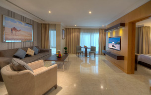 Dubai Marine Beach Resort (46)