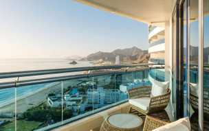 Le Méridien Al Aqah Beach Resort