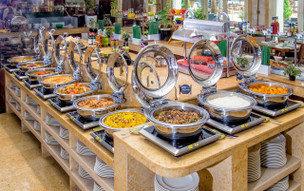 Khalidiya Palace Rayhaan by Rotana