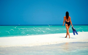 Constance Halaveli Resort