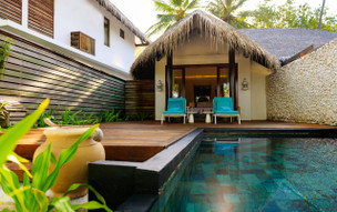 Constance Halaveli Resort