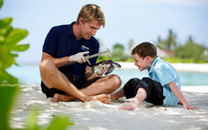 Four Seasons Kuda Huraa