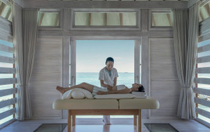 Four Seasons Kuda Huraa