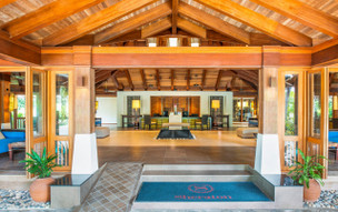 Sheraton Maldives Full Moon Resort and Spa