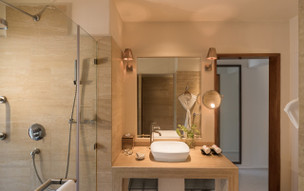 Taj Coral Reef Resort & Spa, Maldives