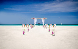 One and Only Reethi Rah