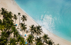 One and Only Reethi Rah