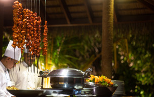 Komandoo Maldives Island Resort