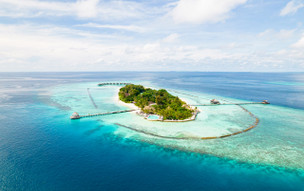 Komandoo Maldives Island Resort