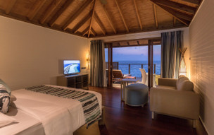 Vilamendhoo Island Resort and Spa