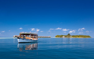 Vilamendhoo Island Resort and Spa