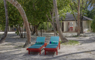 Villa Park Sun Island