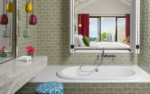 Villa Park Sun Island