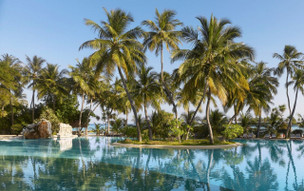 Villa Park Sun Island